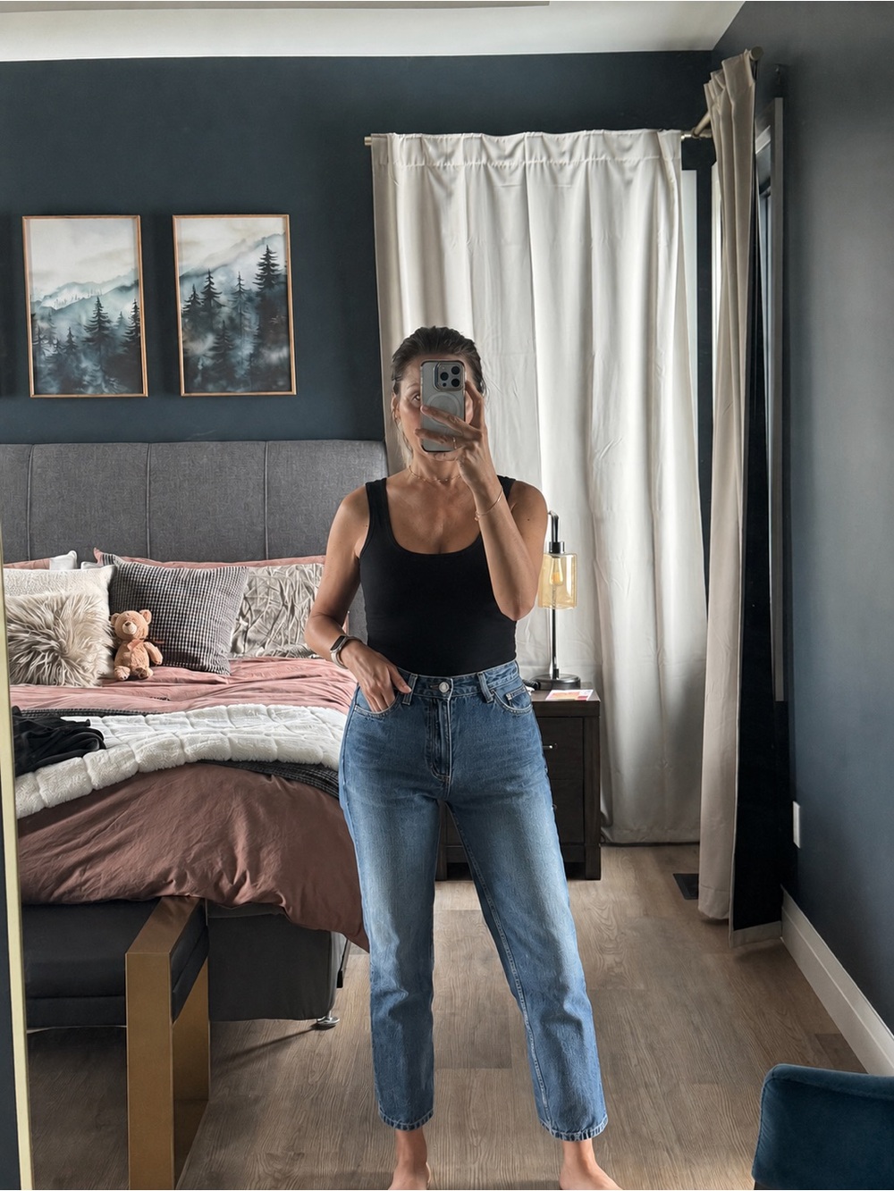 Zara cropped ankle High-Rise Straight Jeans